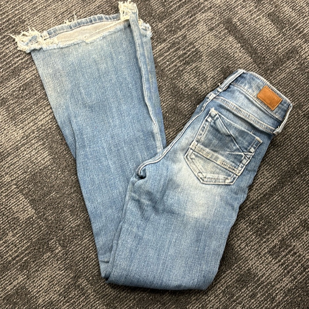 BKE Buckle exclusive Jeans Flare size 10 girls, regular length